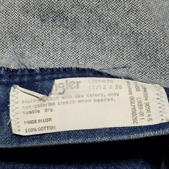 VINTAGE 1970s Wrangler USA Made Raw Cut High Rise Cropped Mom Jeans 12 - Picture 8 of 11